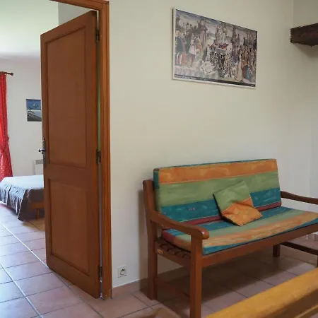 Pretty Stone House With Terrace And Garden, Lussan Holiday home