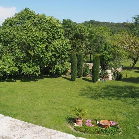 Σπίτι διακοπών Pretty Stone House With Terrace And Garden,