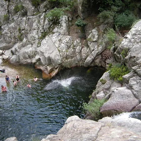 In Near Pont Du Gard * Lussan (Gard)
